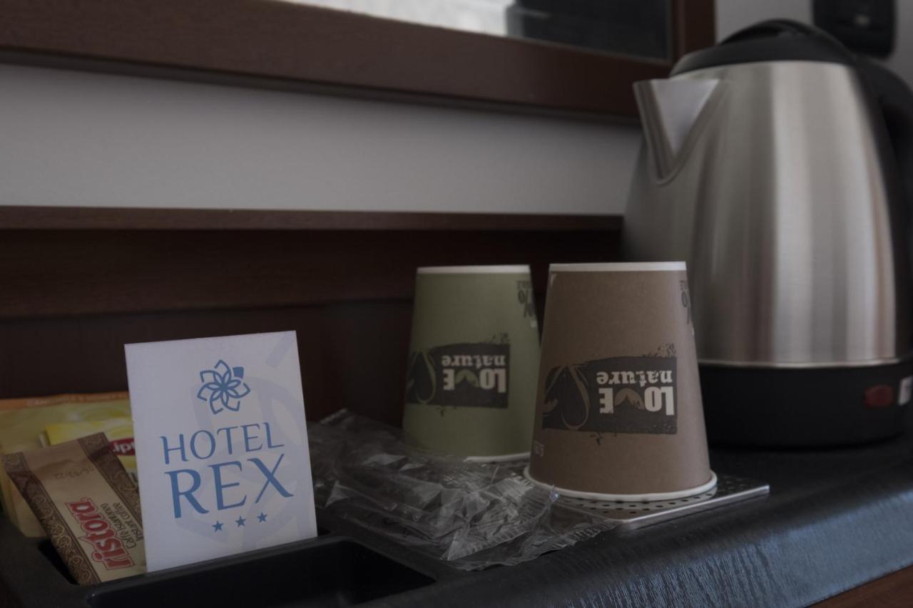 Hotel Rex リミニ エクステリア 写真